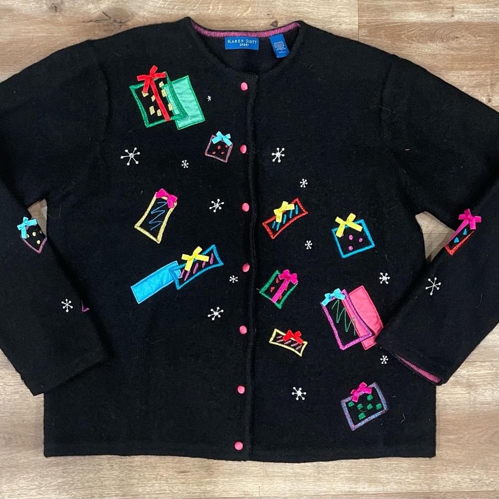 100% Wool Holiday Sweater by Karen Scott Sport with fun pink buttons and bows